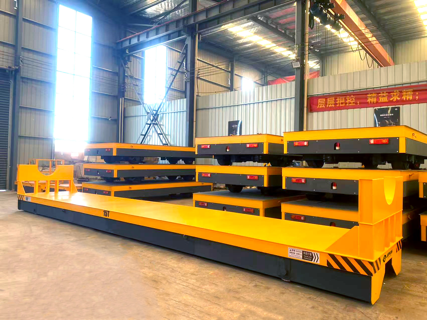 可人工推动的u型架电动轨道车