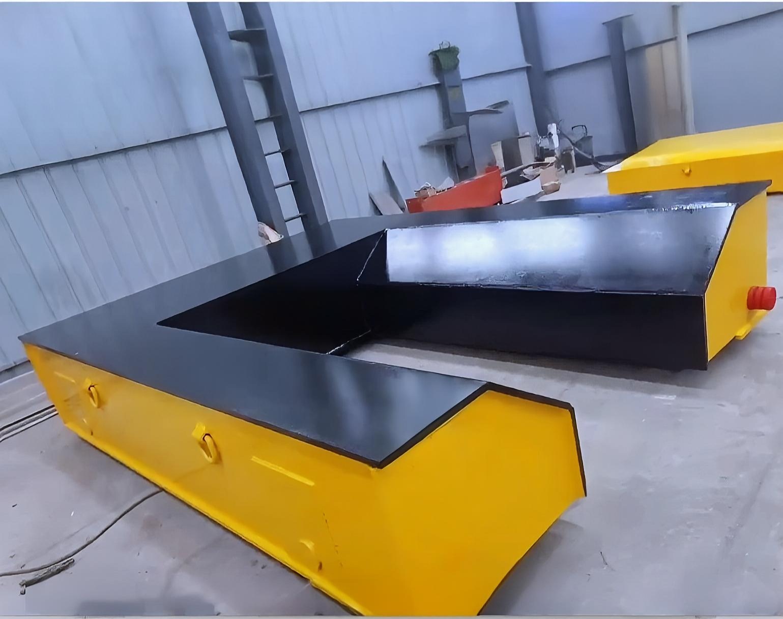 U形电动轨道搬运车